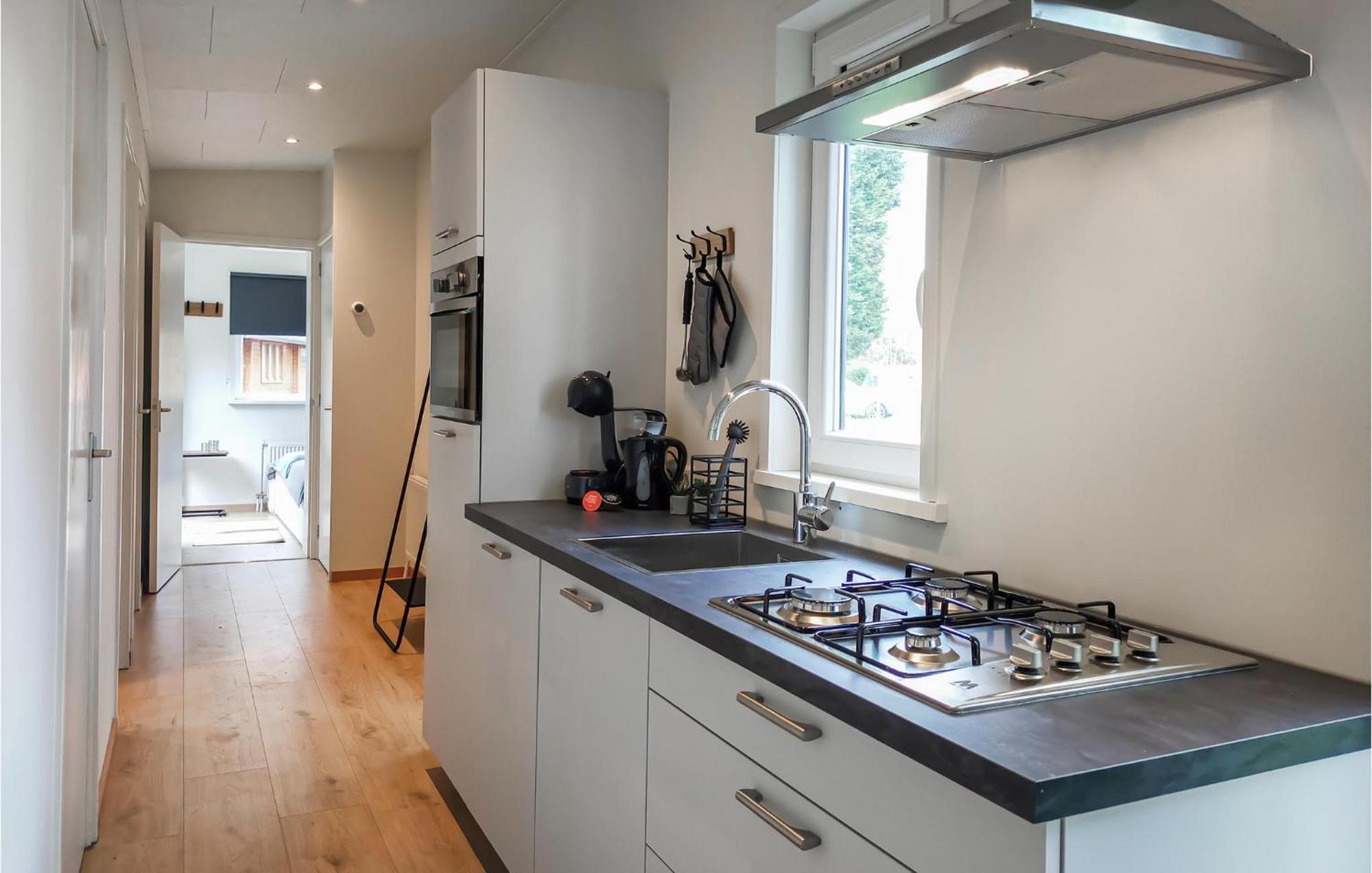 Gorgeous Home In Heinkenszand With House Sea View ภายนอก รูปภาพ